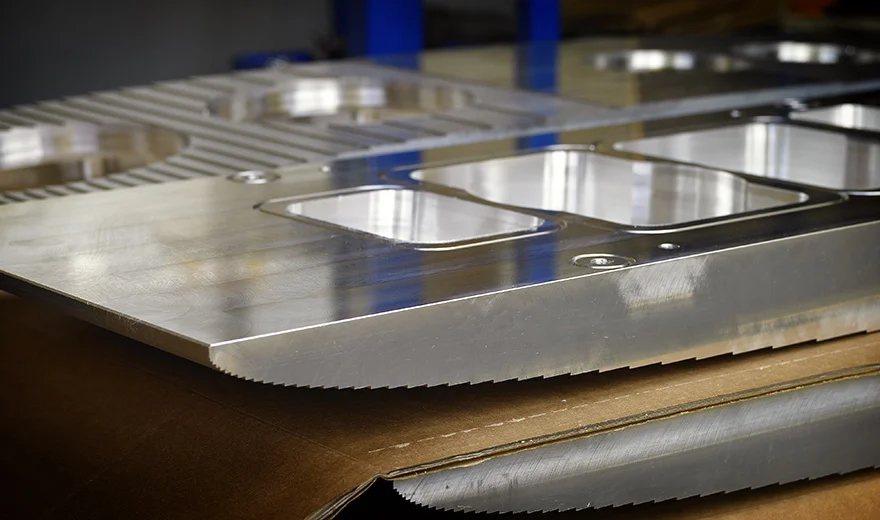 Aluminum speaker deals box